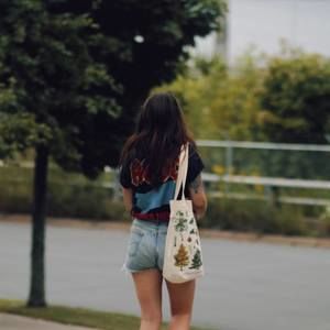 Meet your Posher, Zoë